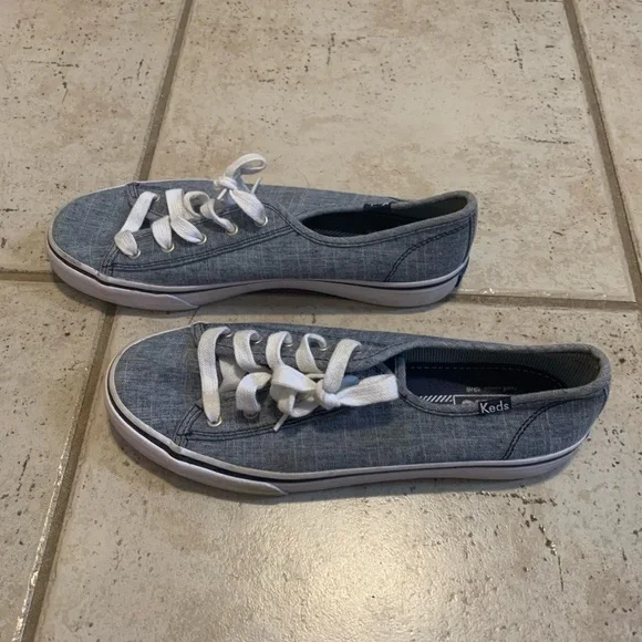 Keds Women's Gray Canvas Sneakers - Picture 4 of 9